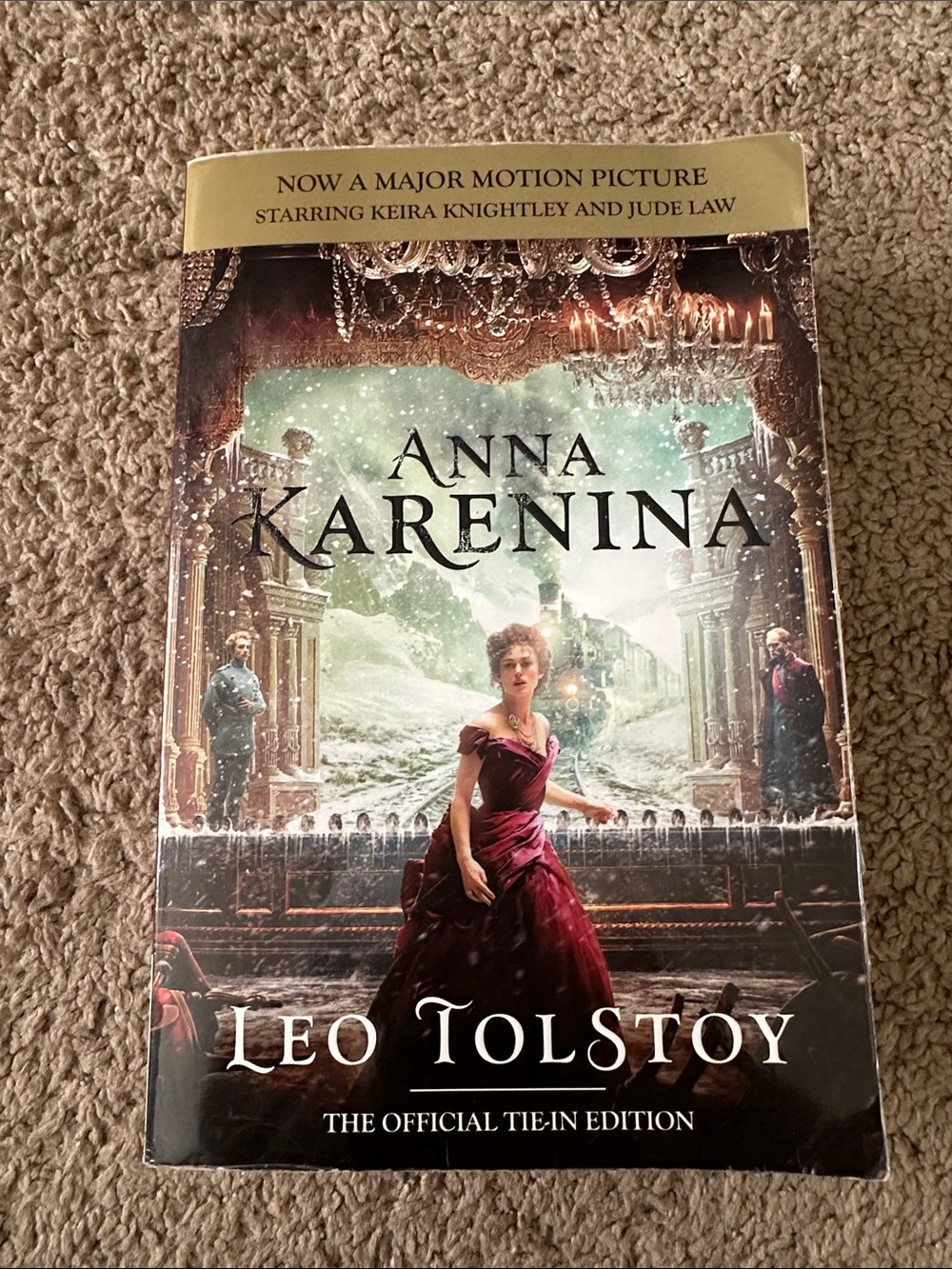 Anna Karenina by Leo Tolstoy - Burgundy Cover Paperback